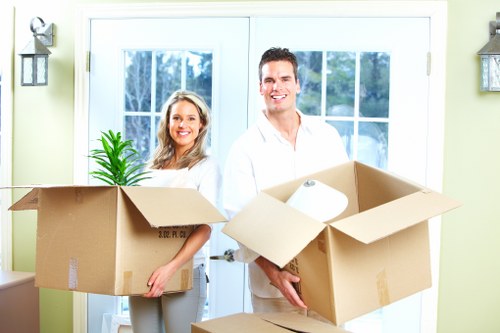 Man and van support for moving in Ilford streets and apartments
